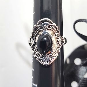 Idyllwild Silvertone and Black Cabachon Ring
